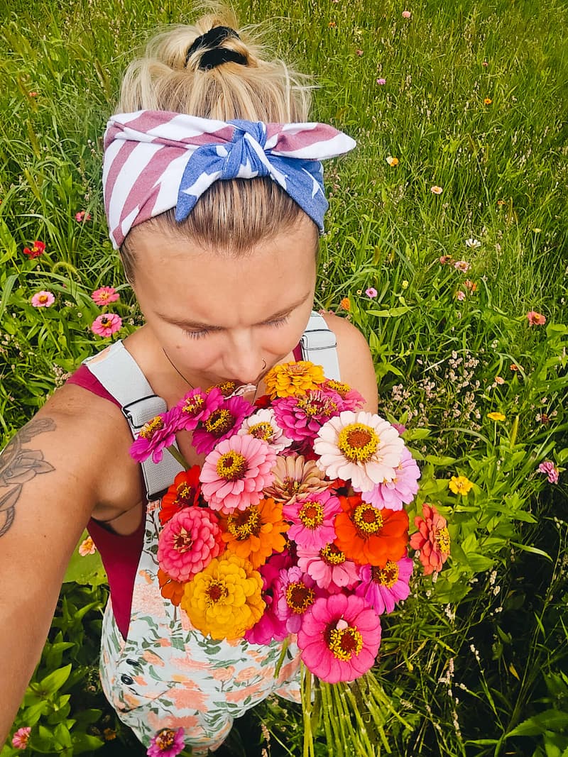 Megan from Fields and Fortune with a beautiful zinnia bouquet.